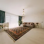Bohemian Style In New Neighbourhood Coresi براشوف