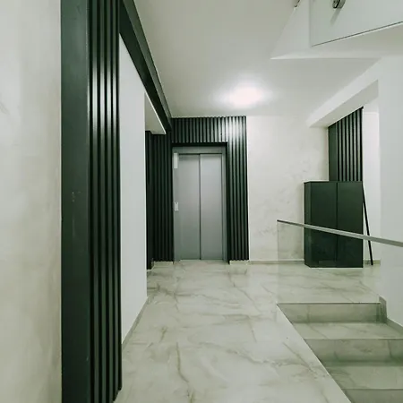 Golden Reverie Apartment Brasov