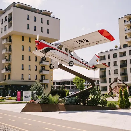 Bohemian Style In New Neighbourhood Coresi Apartamento