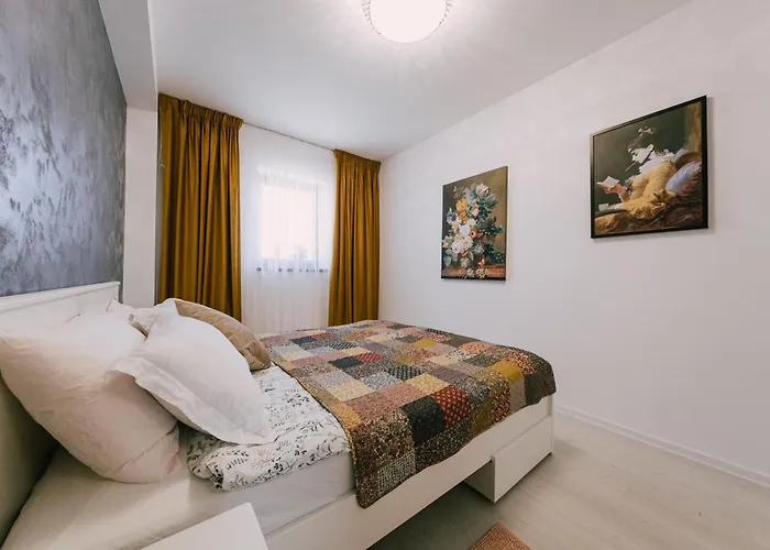 Bohemian Style In New Neighbourhood Coresi Apartamento *