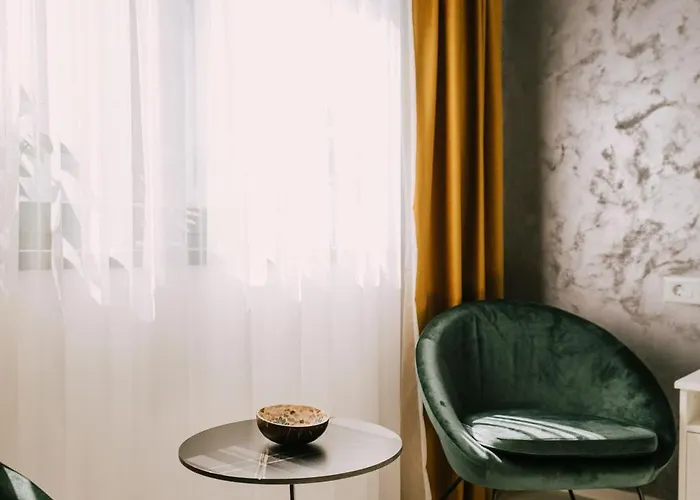 Bohemian Style In New Neighbourhood Coresi Apartamento